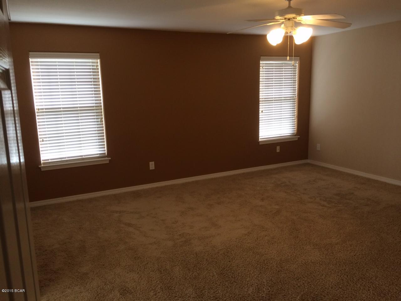 Palmetto Trace Phase 1 - Residential Lease