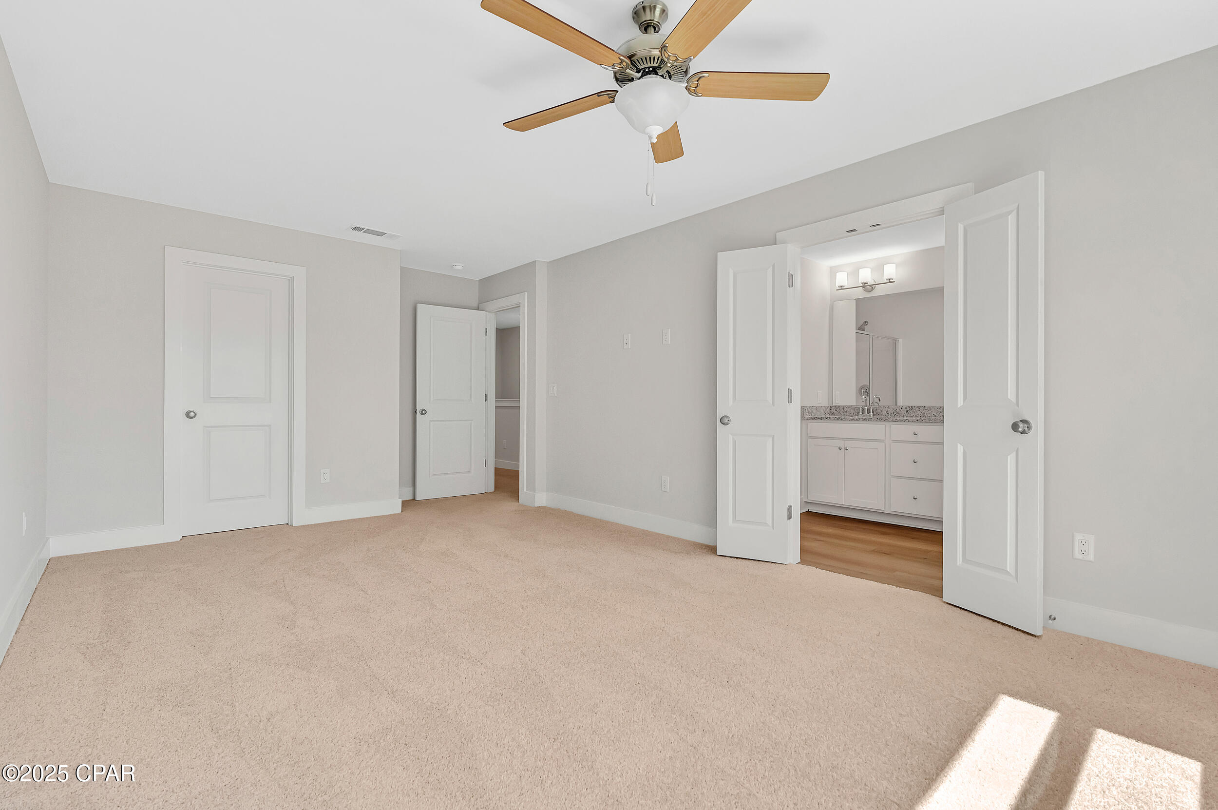 Colonial Landing - Residential