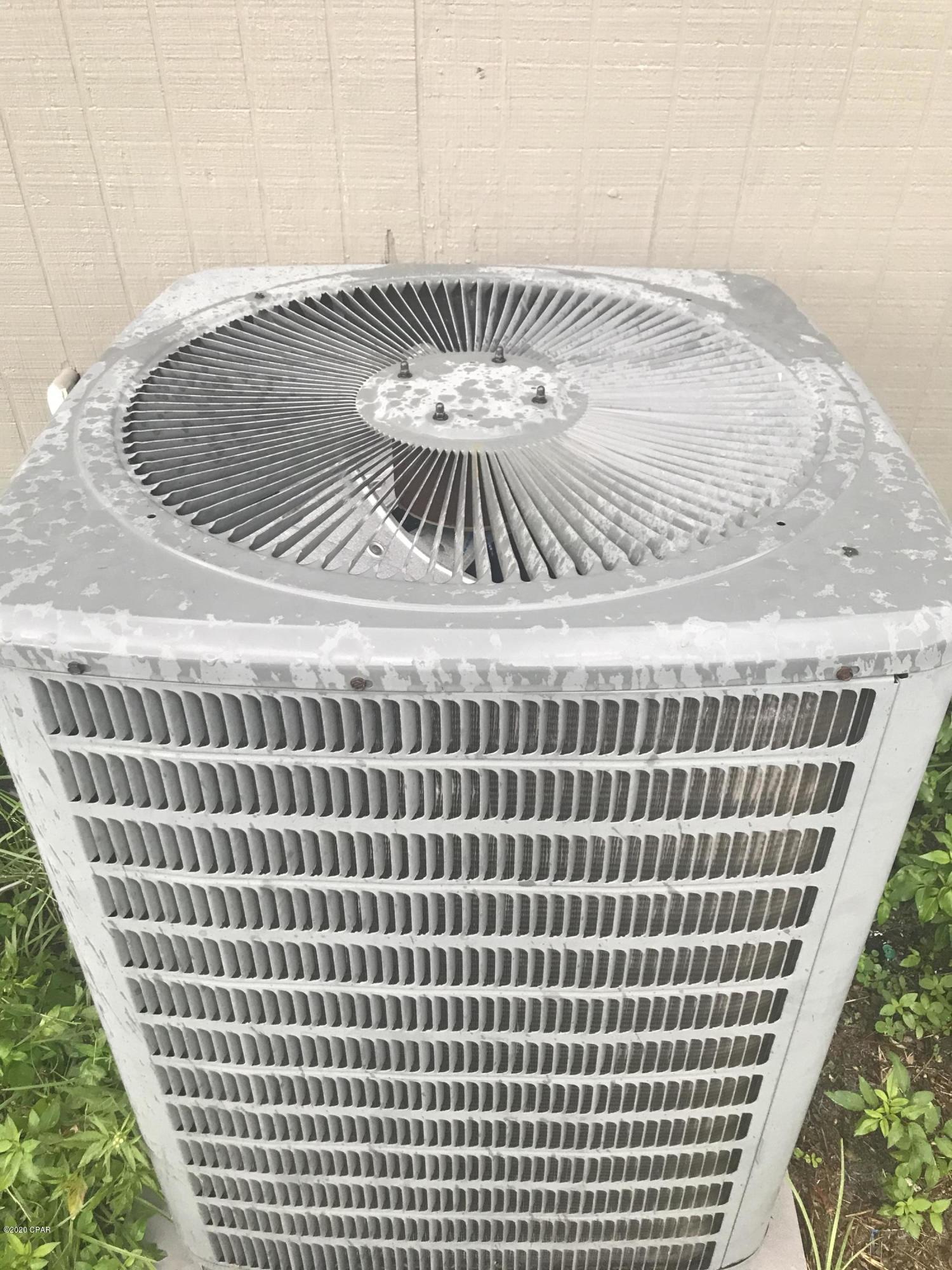 Shopes, H.D. Blk 2 - Residential