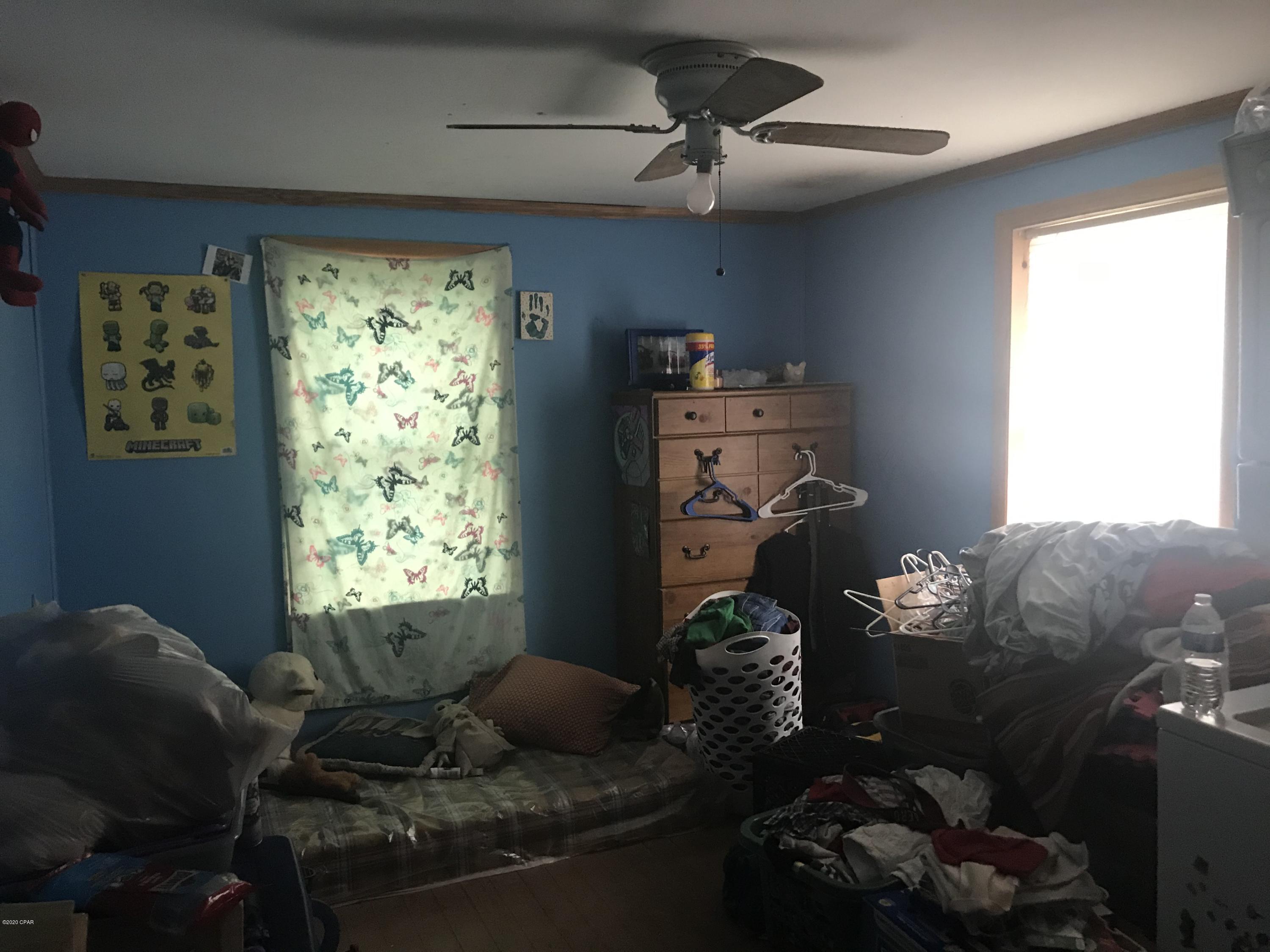 Shopes, H.D. Blk 2 - Residential