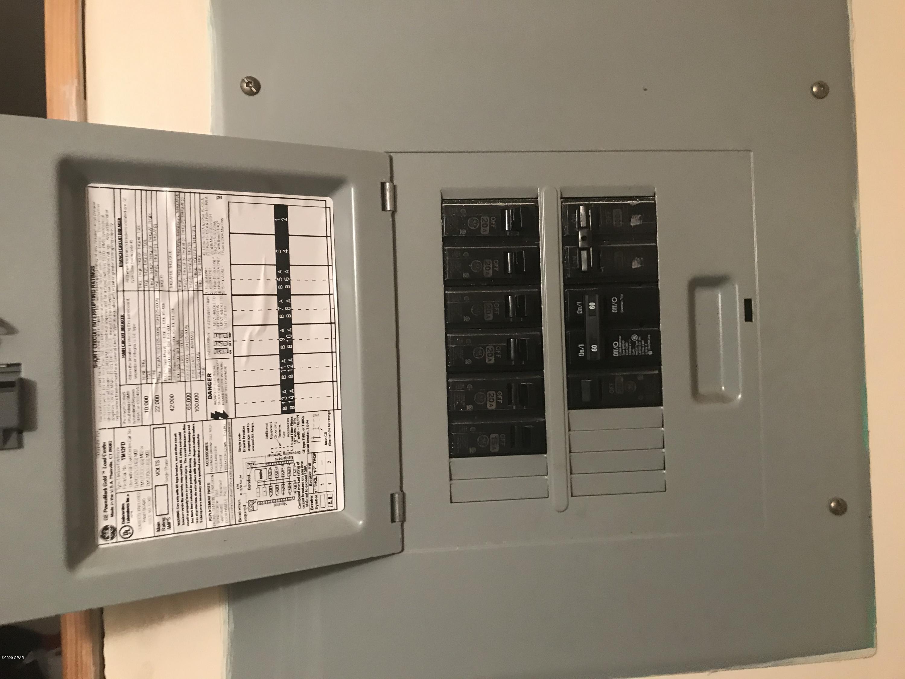 Shopes, H.D. Blk 2 - Residential