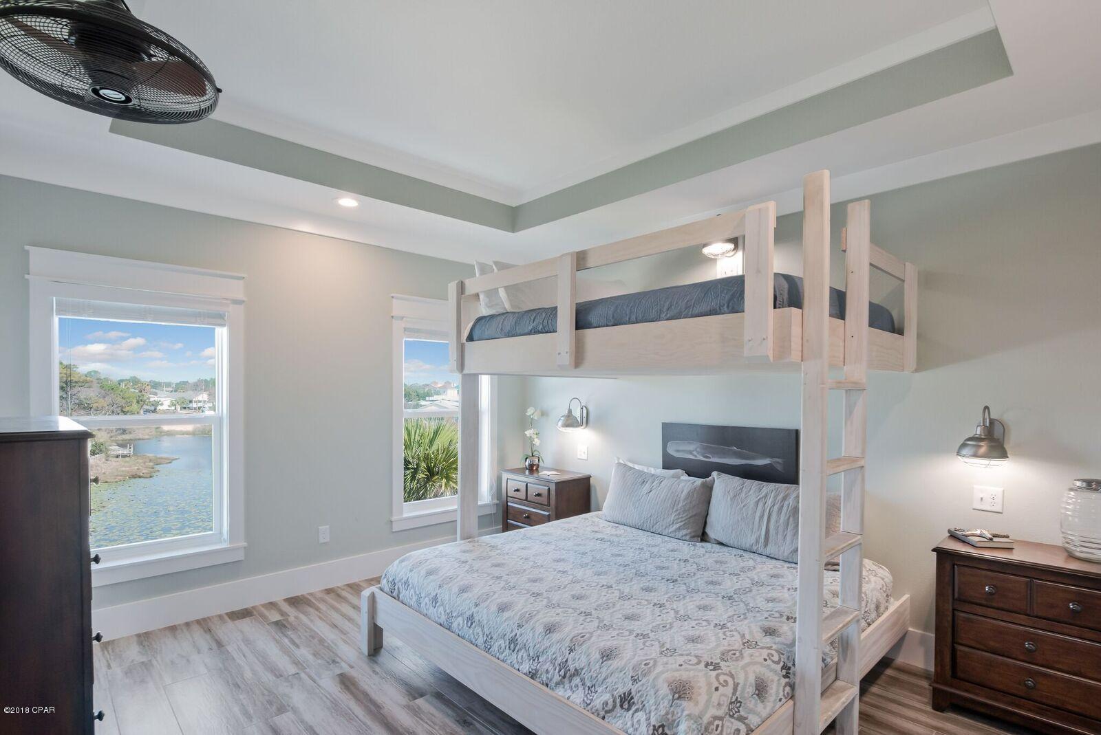 Laguna Beach Estates 5th Add - Residential