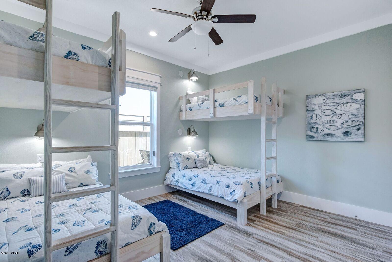 Laguna Beach Estates 5th Add - Residential