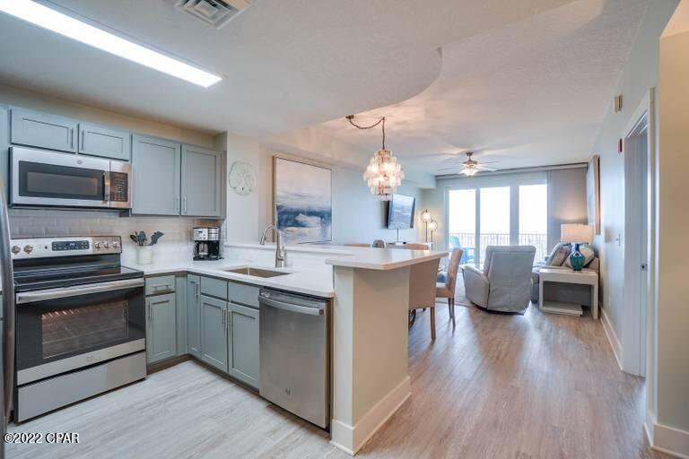 Calypso Towers III - Residential