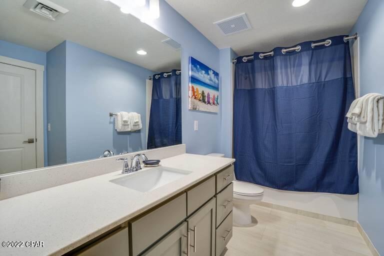 Calypso Towers III - Residential