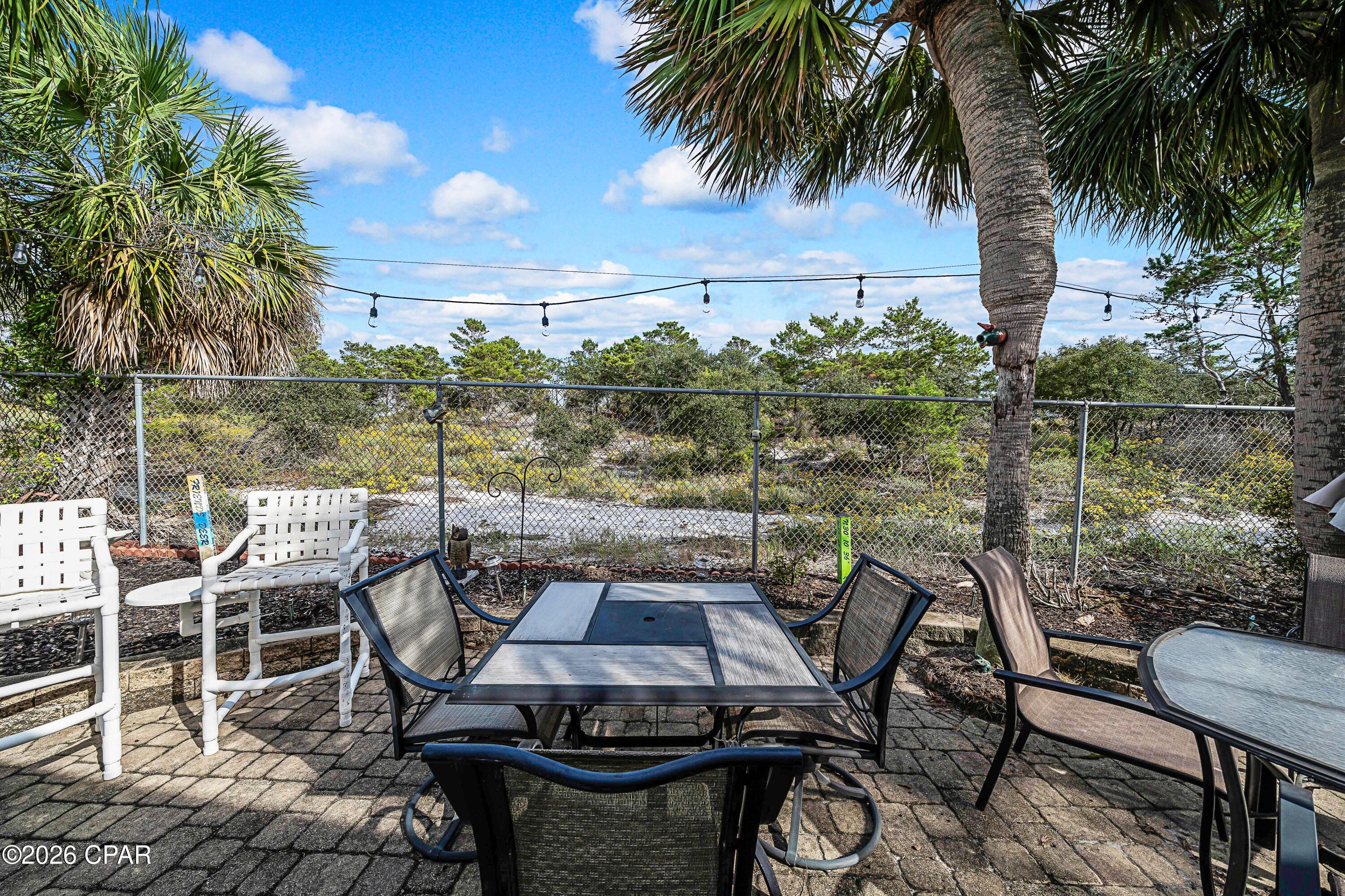 Venture Out Travel Trail - Residential