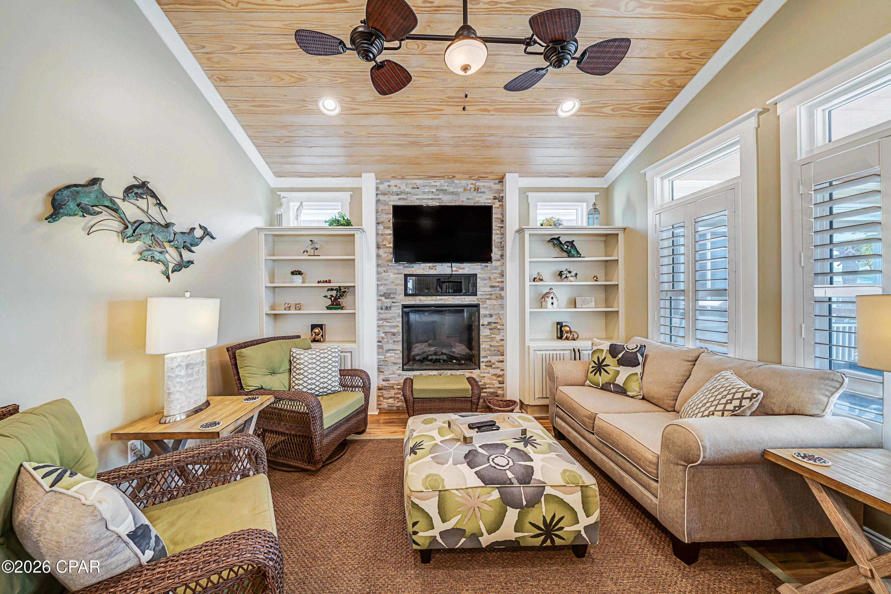 Venture Out Travel Trail - Residential