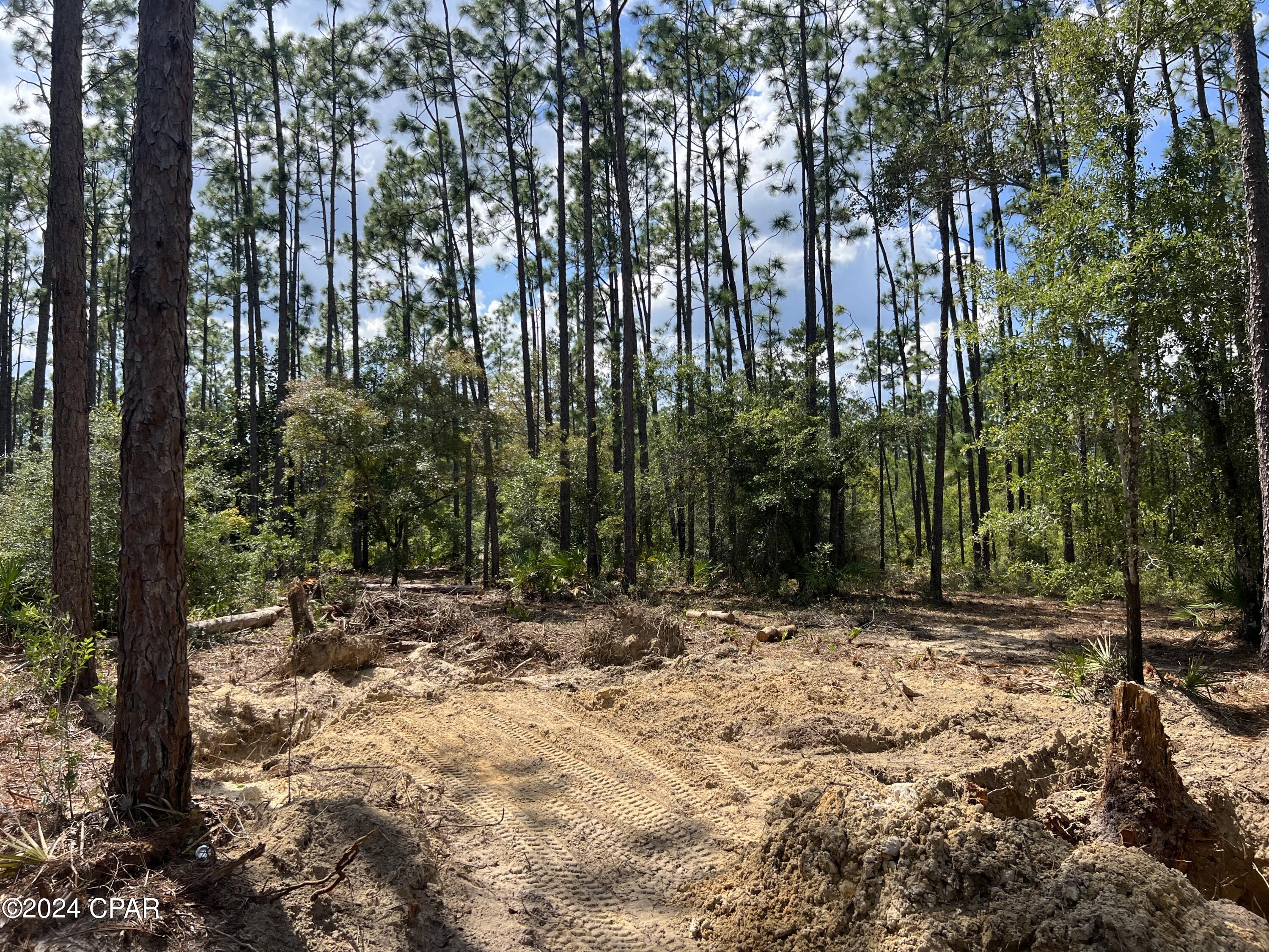 [No Recorded Subdiv] - Land