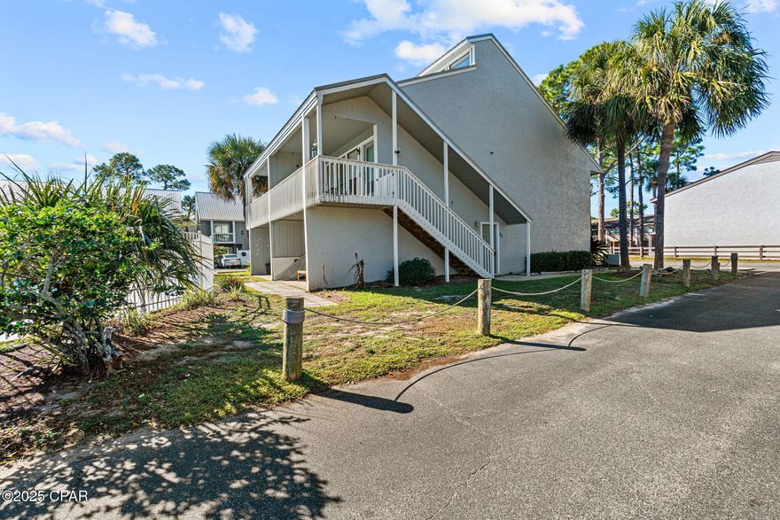Bright ground-floor 1BR/1BA in the gated, waterfront community of Dockside North on Grand Lagoon. This unit offers direct access to the pool from a spacious private patio and includes designated parking right in front. The kitchen is ready for a new owner's vision—quartz countertops are already onsite, cabinets can be selected, and it's an ideal opportunity to update flooring prior to installation. Seller is offering a $2,000 credit to complete the kitchen update. (Ask to see layout and photos).

Dockside North is a small, sought-after community with first-come boat slip access, a waterfront pavilion, and easy Gulf access. Located on the quiet east end of Panama City Beach. Priced to sell and perfect as a primary residence, second home, or investment.