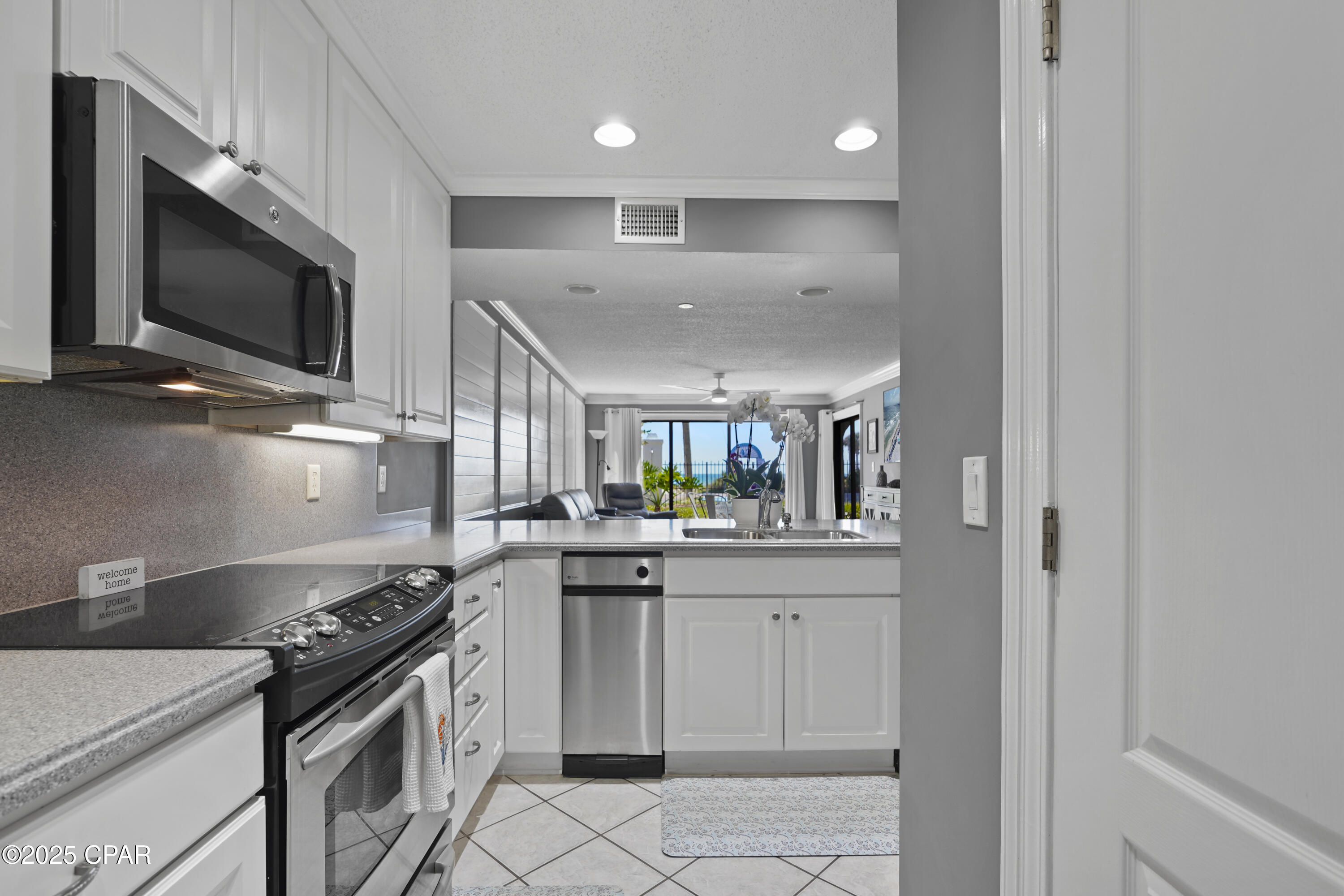 Edgewater Golf Villas V-C - Residential