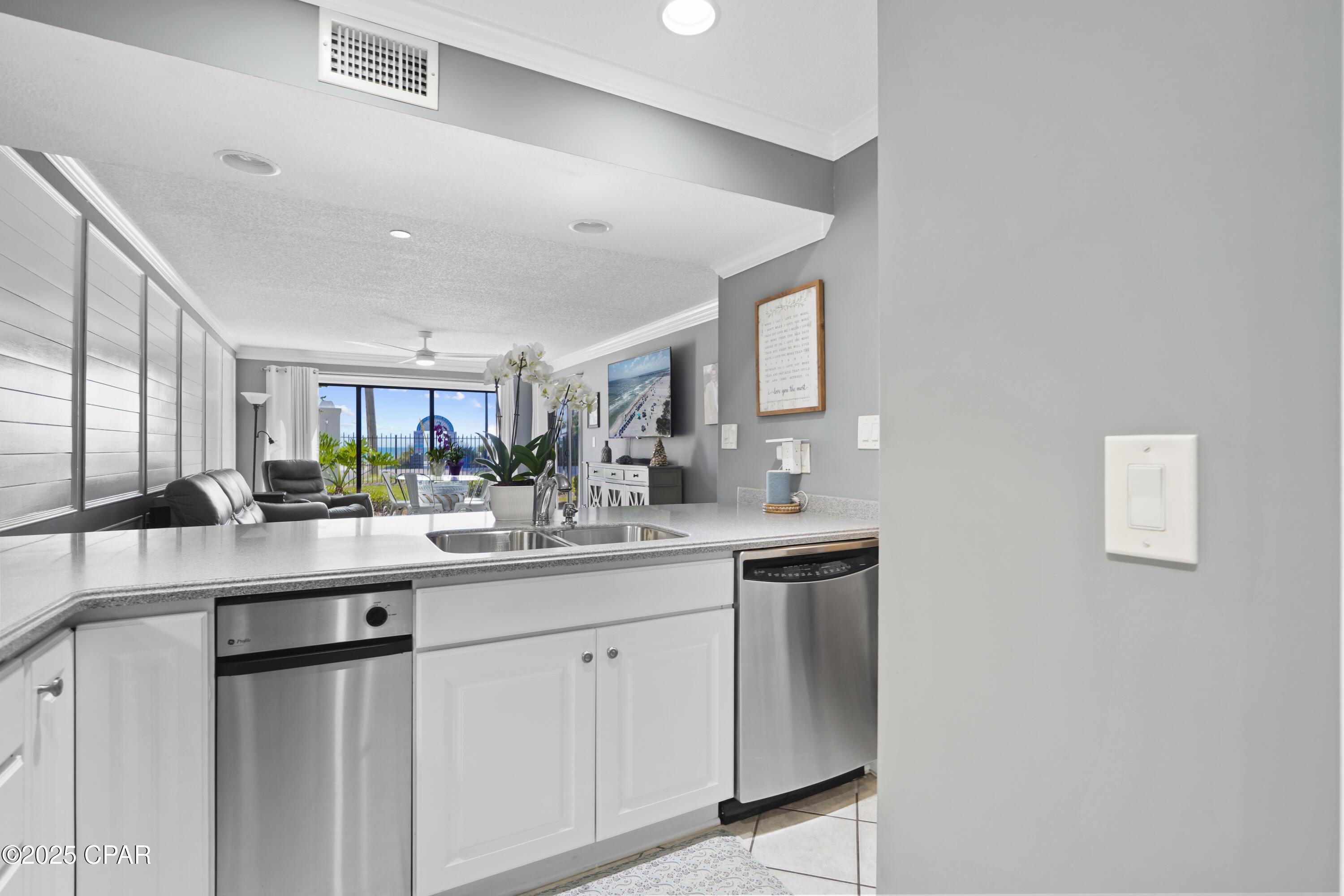 Edgewater Golf Villas V-C - Residential