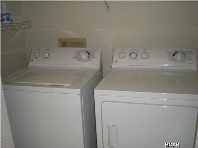 Edgewater Golf Villas IV - Residential