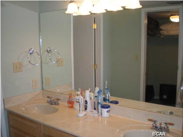 Edgewater Golf Villas IV - Residential