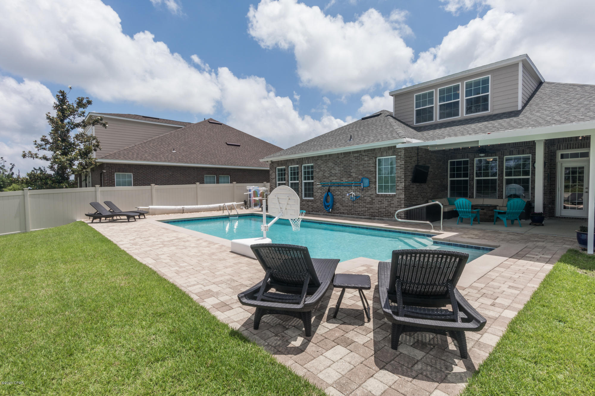 Hawks Landing - Residential