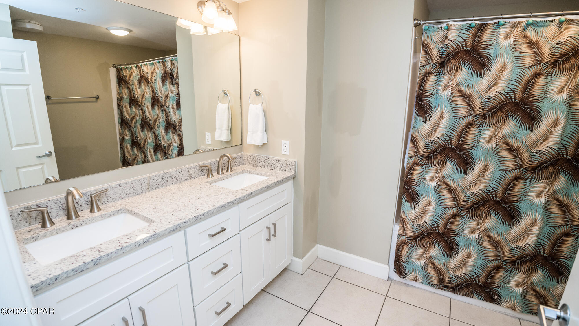 Panama City Beach, Florida 32413, United States, 2 Bedrooms Bedrooms, ,2 BathroomsBathrooms,Residential,Active,63438