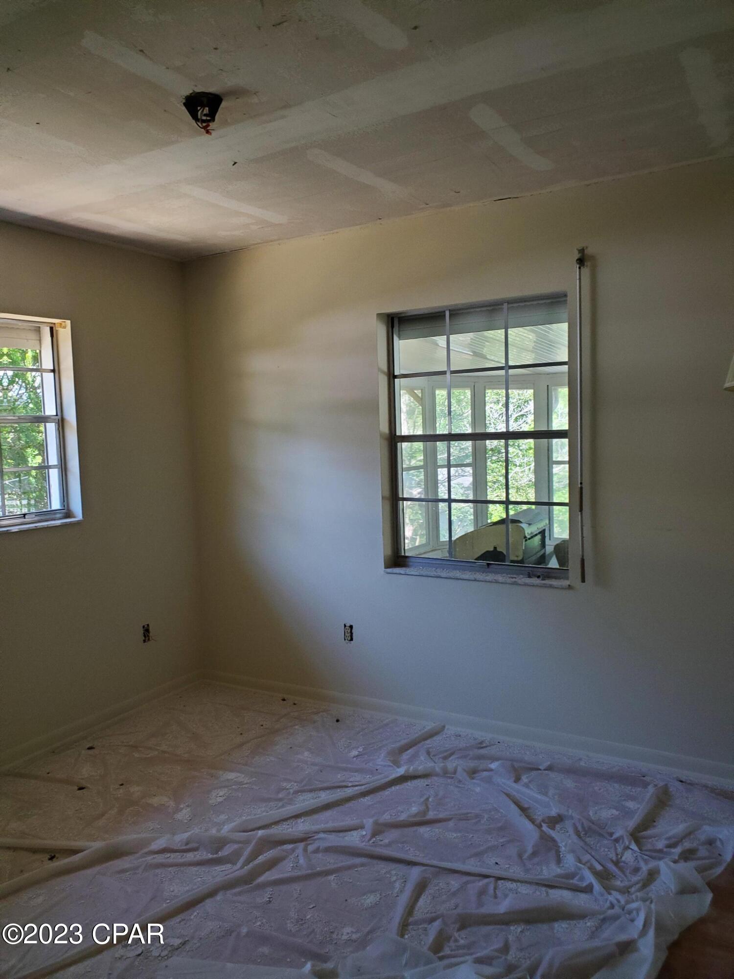 Sunny Hills Unit 4 - Residential