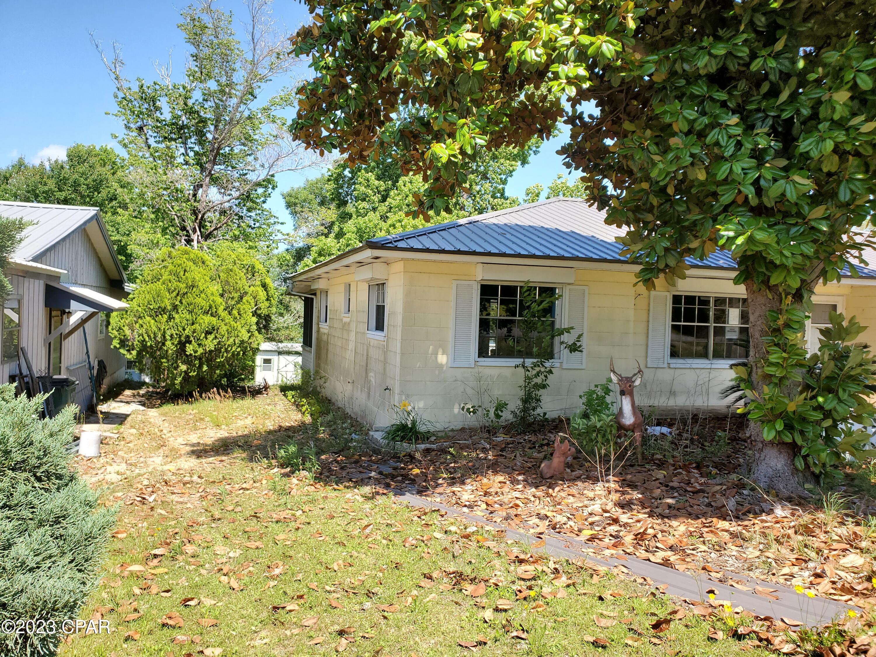 Sunny Hills Unit 4 - Residential