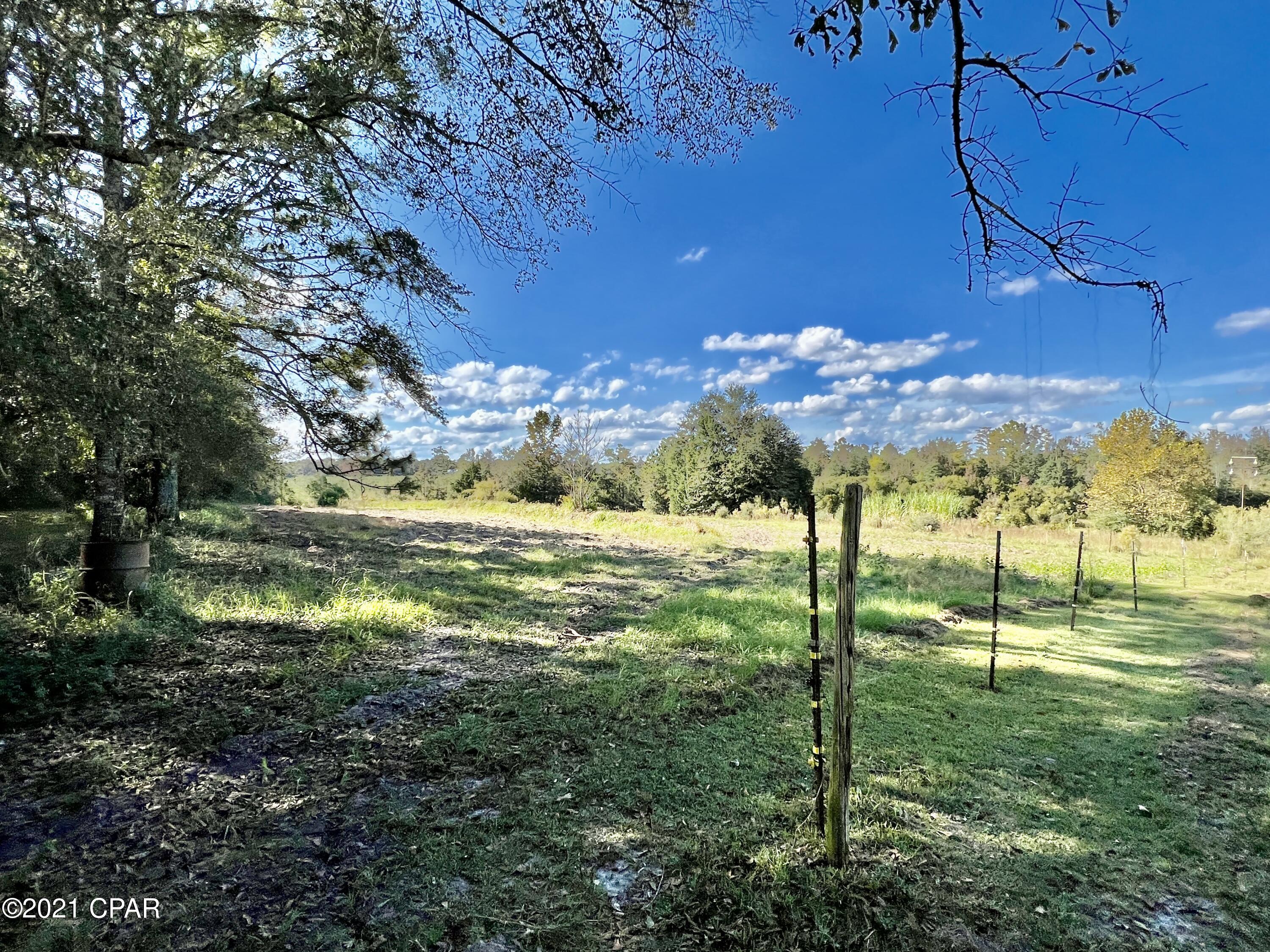 [No Recorded Subdiv] - Land