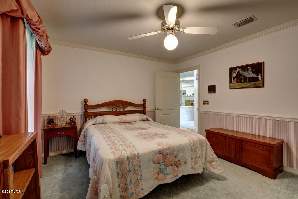 Tropical Bay - Residential