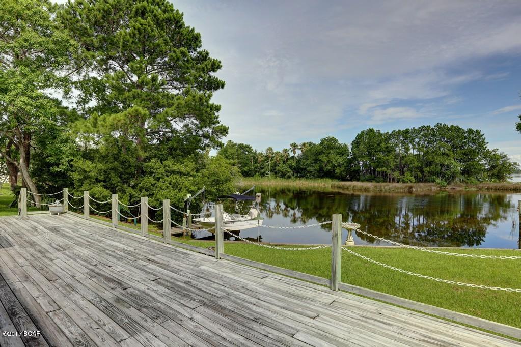 Tropical Bay - Residential