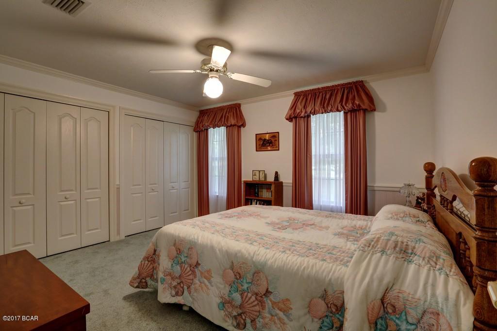 Tropical Bay - Residential