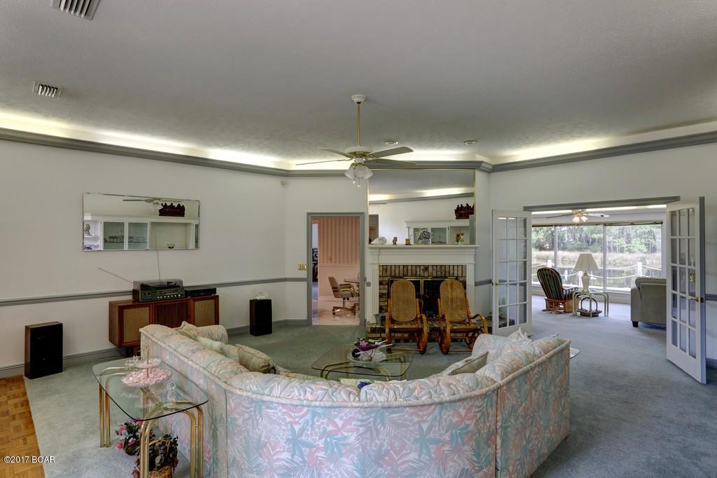 Tropical Bay - Residential