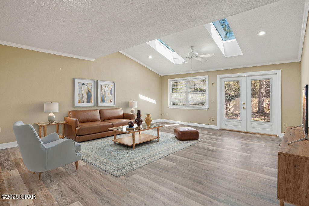 Delwood Estates Ph 1 - Residential Lease