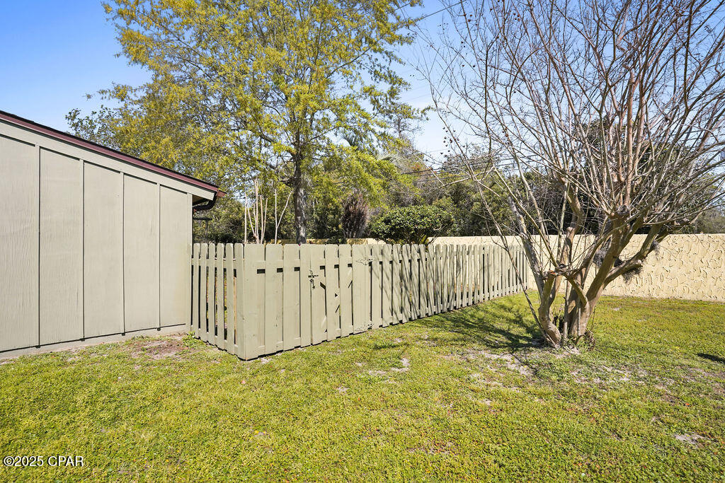 Delwood Estates Ph 1 - Residential Lease