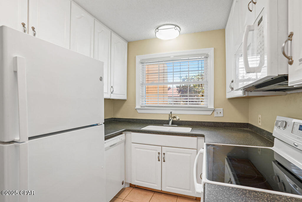 Delwood Estates Ph 1 - Residential Lease