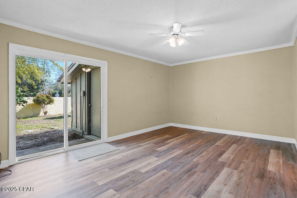 Delwood Estates Ph 1 - Residential Lease