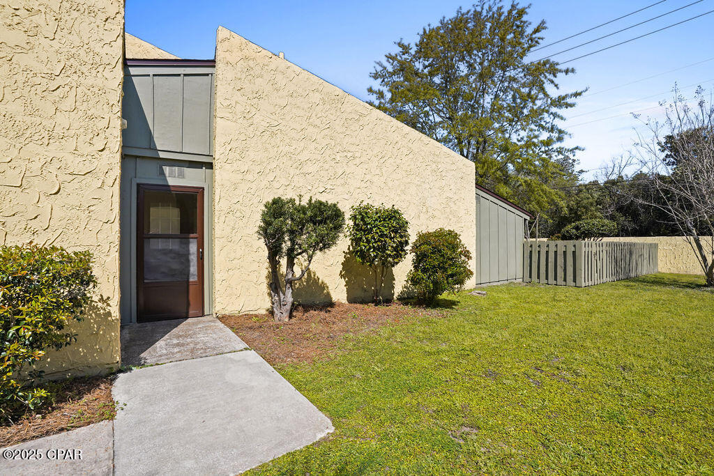 Delwood Estates Ph 1 - Residential Lease