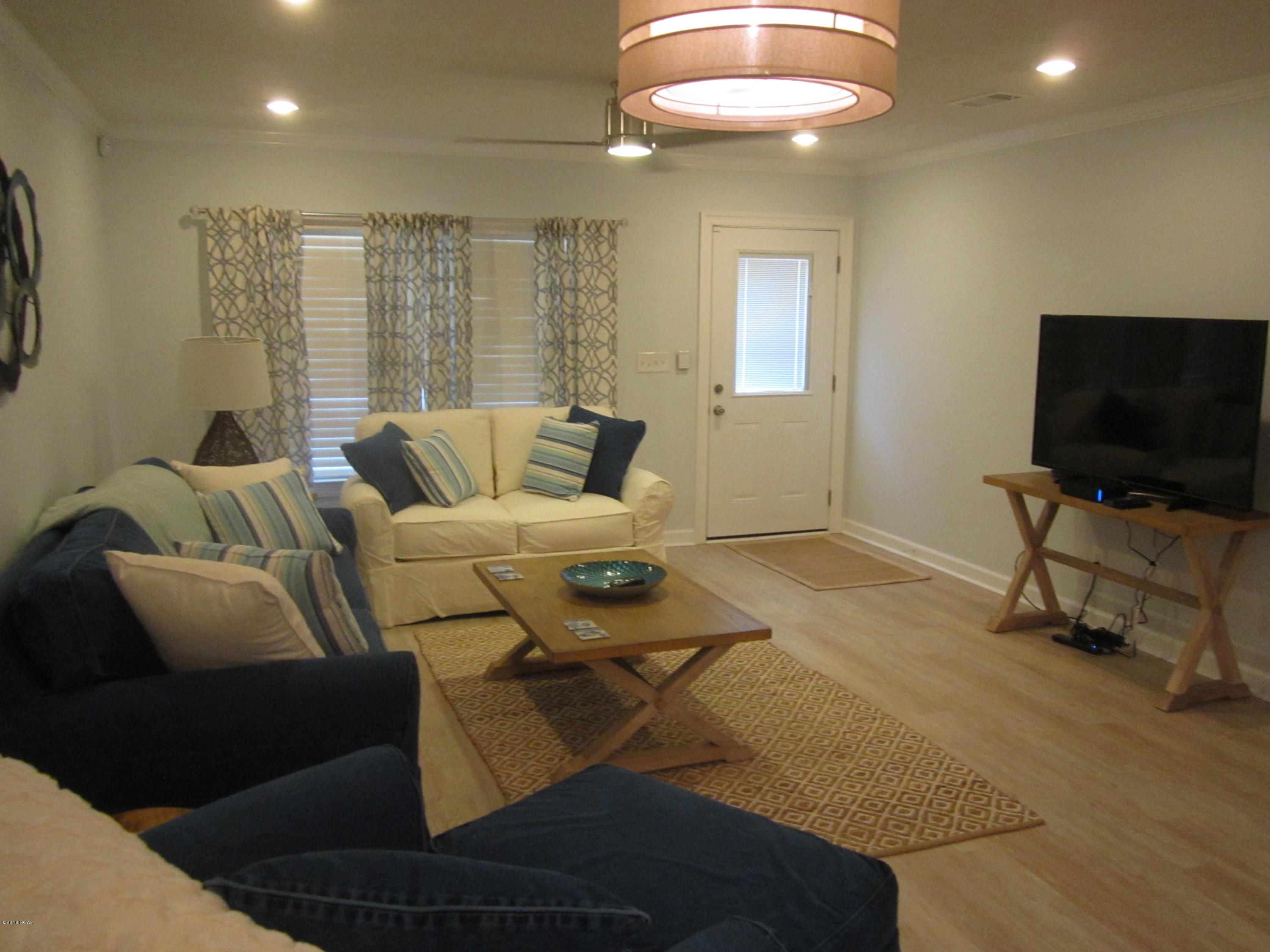 Daugette Add-Bahm Bch - Residential