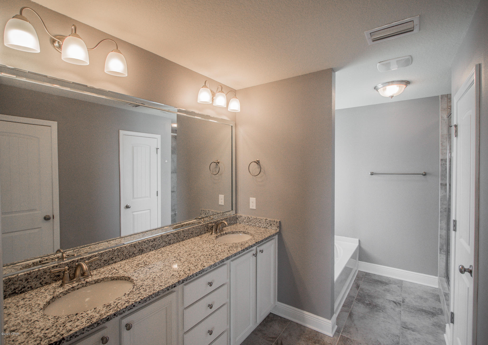 Magnolia Bay Club - Residential