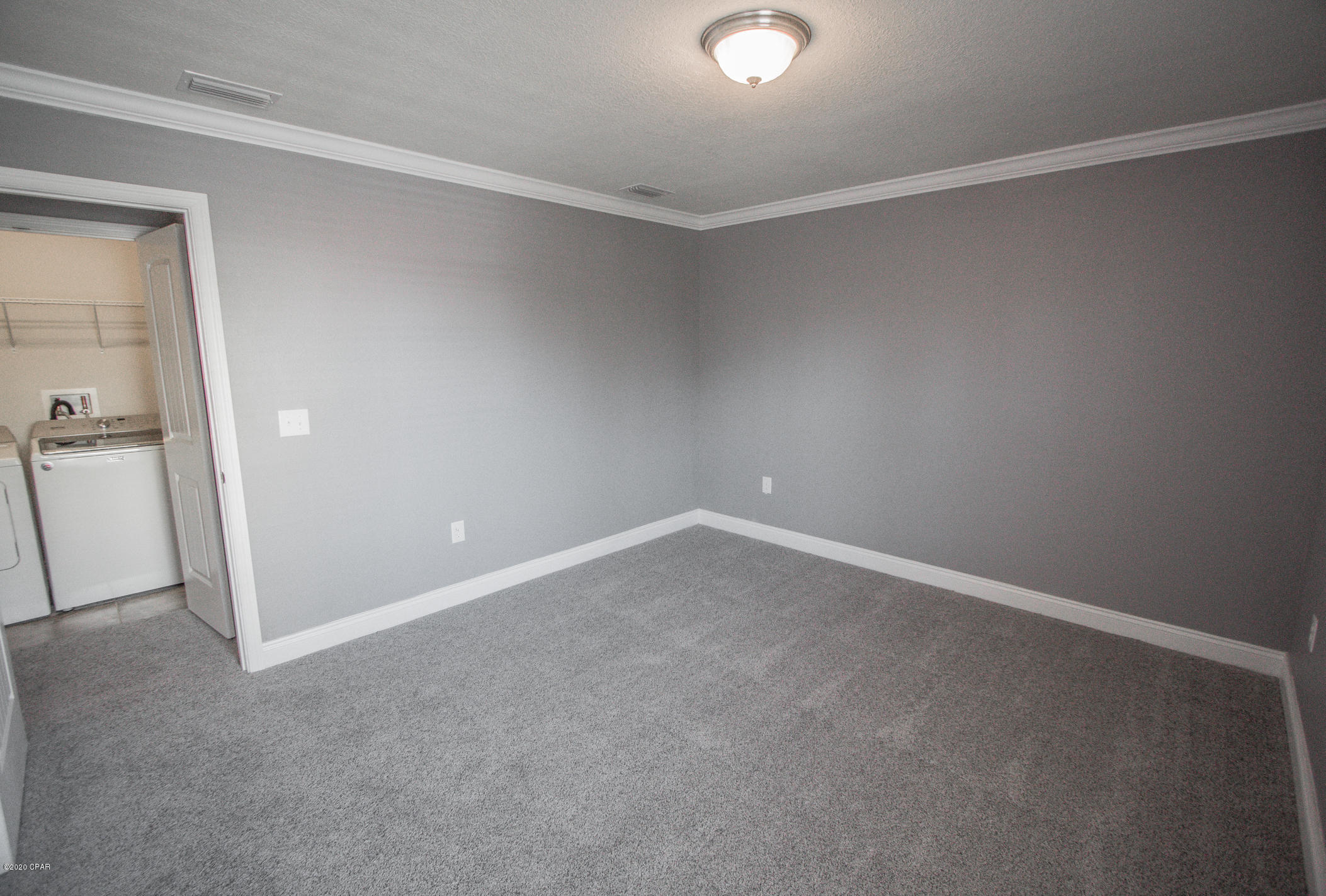 Magnolia Bay Club - Residential