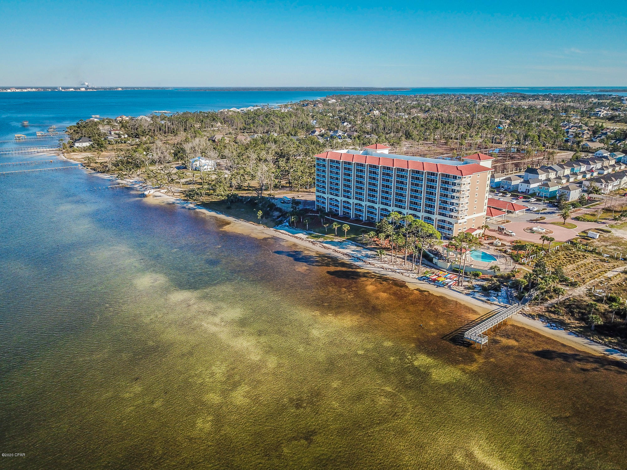 Magnolia Bay Club - Residential