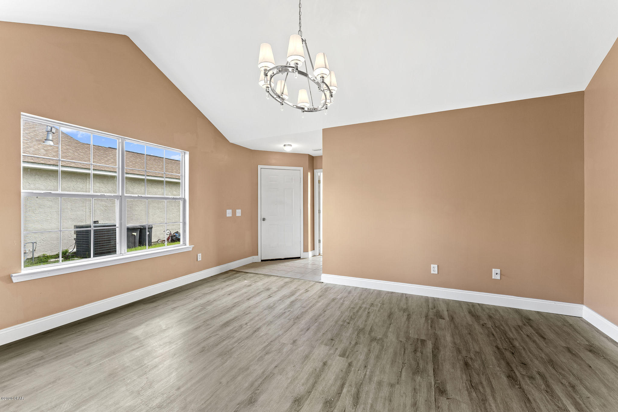 Hickory Manor - Residential