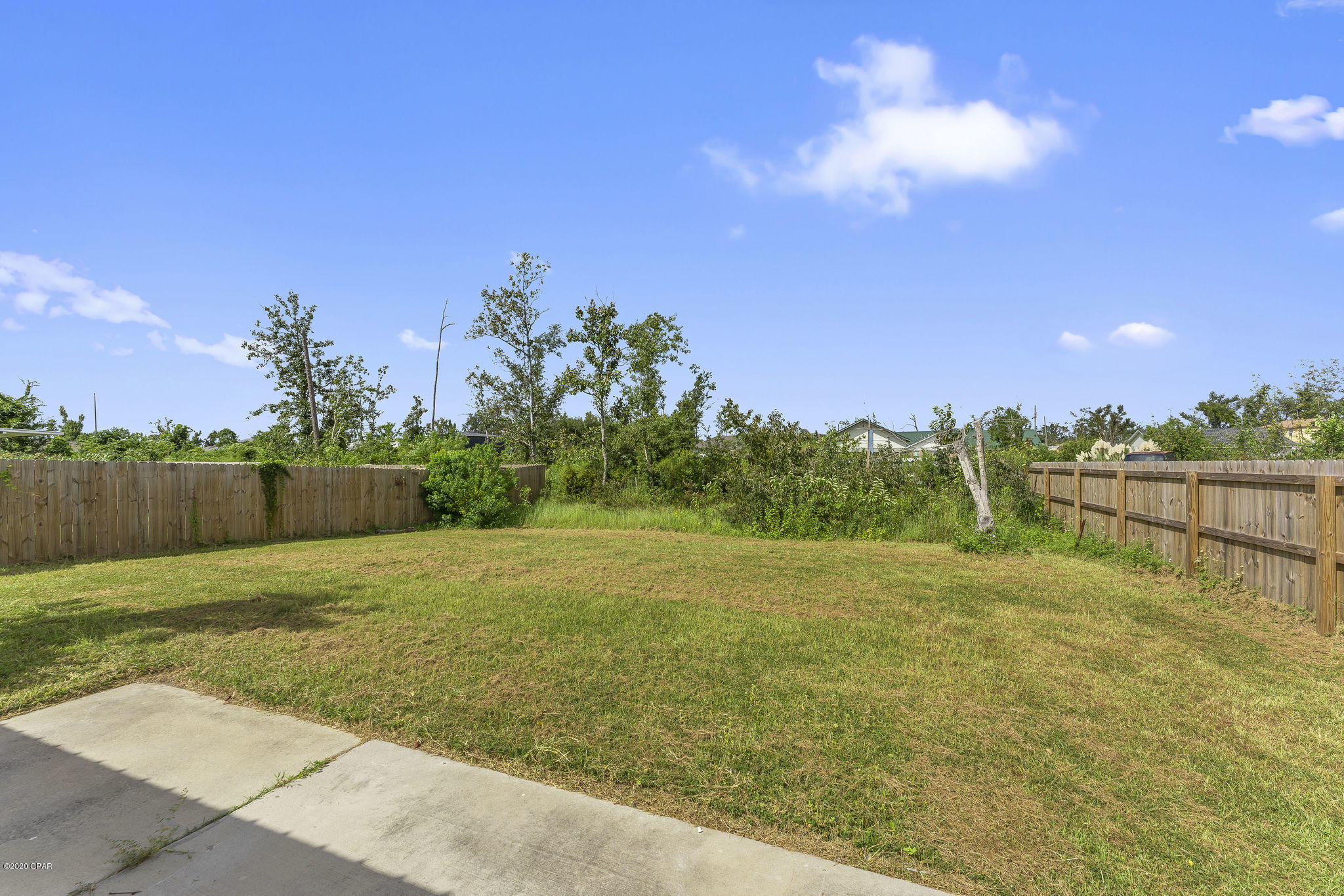 Hickory Manor - Residential