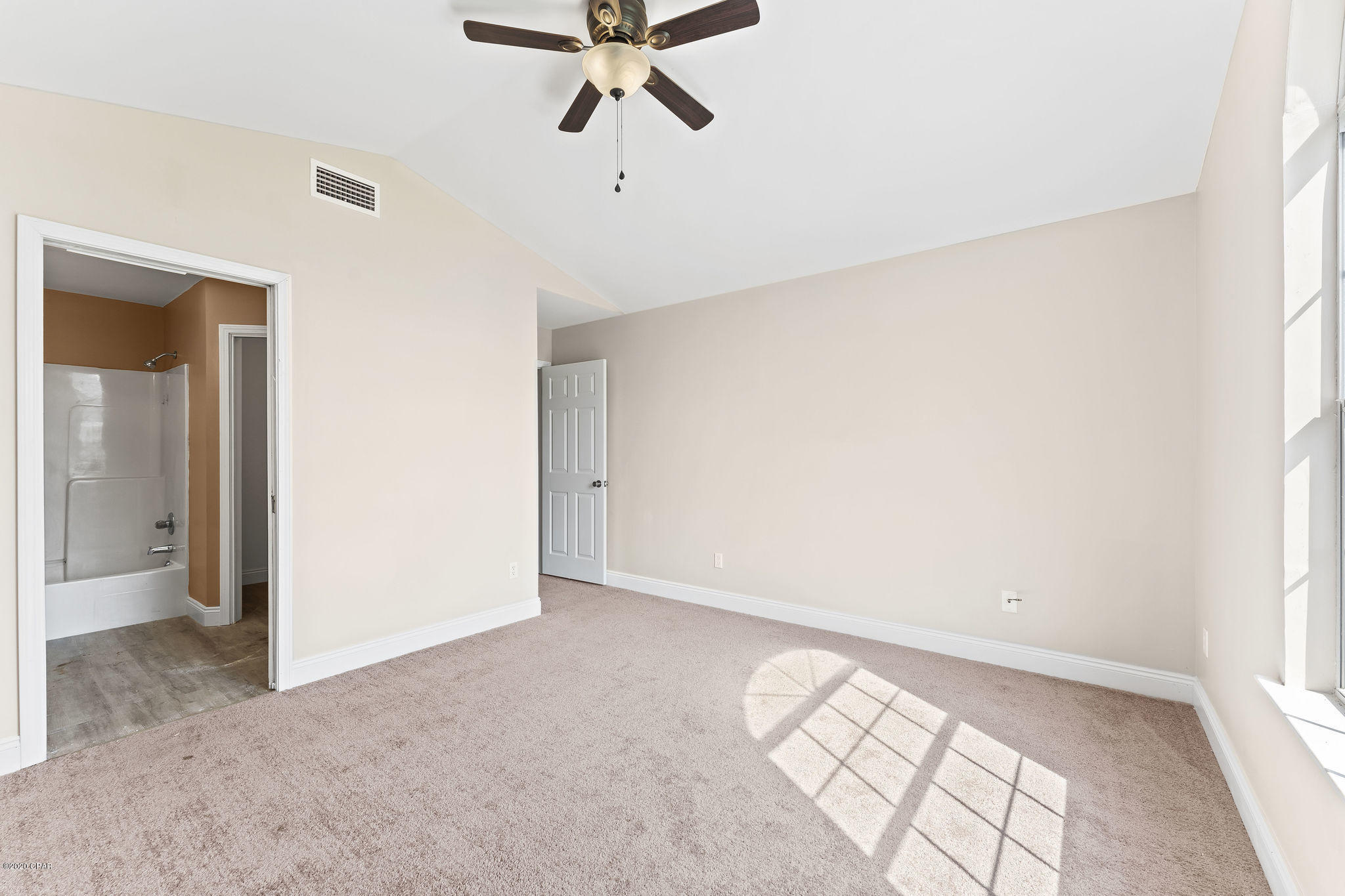 Hickory Manor - Residential