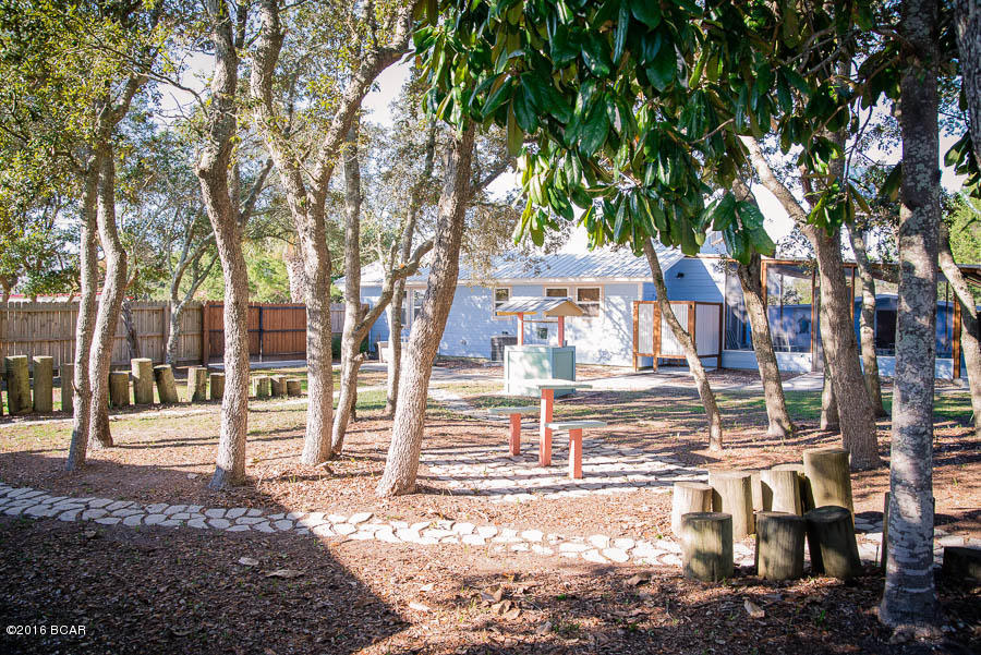 Laguna Beach Estates 7th Add - Residential