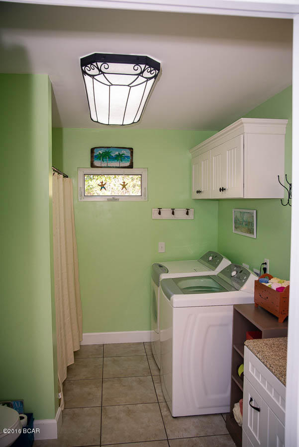 Laguna Beach Estates 7th Add - Residential