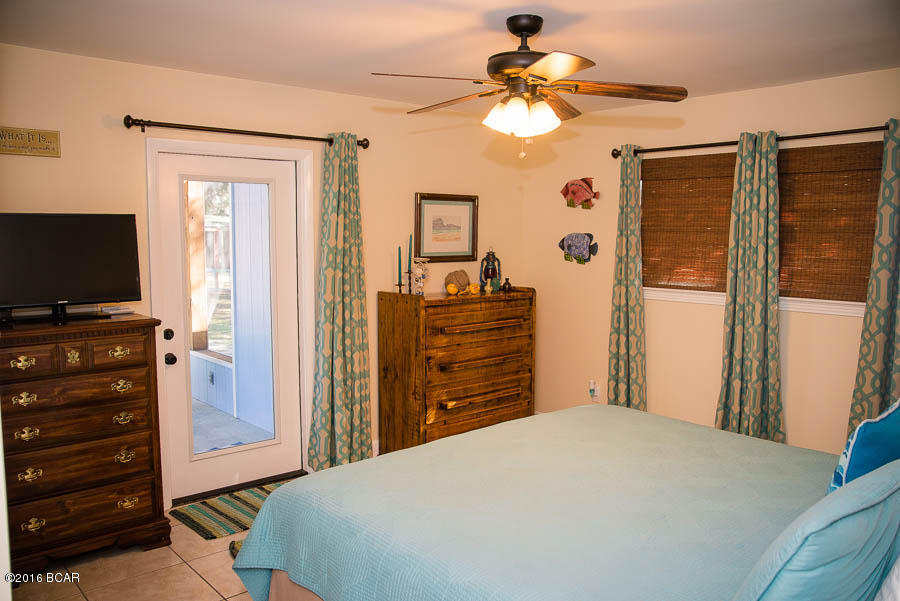 Laguna Beach Estates 7th Add - Residential