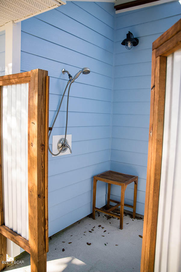 Laguna Beach Estates 7th Add - Residential