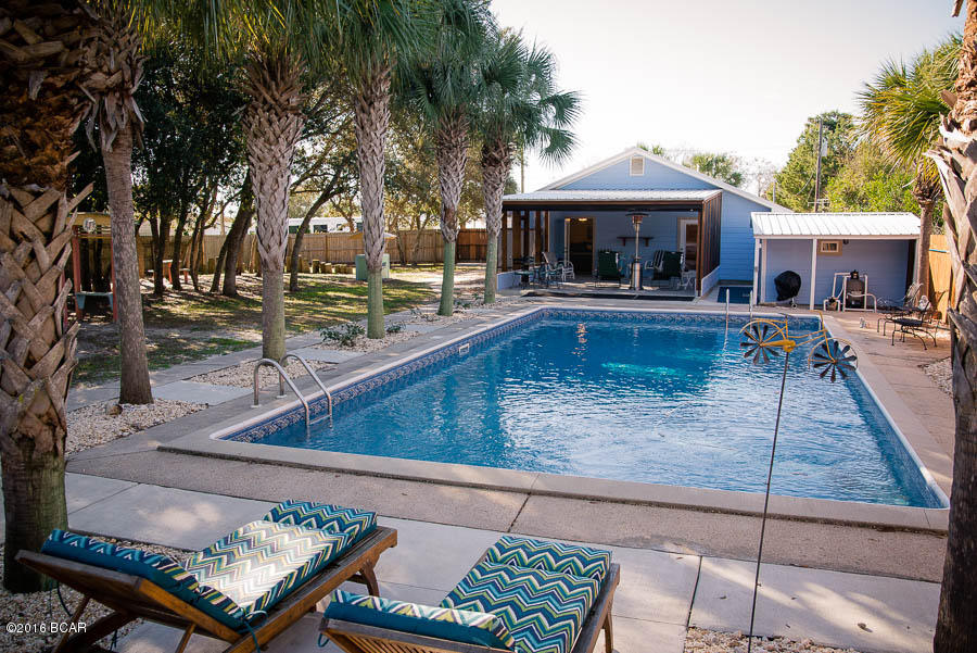 Laguna Beach Estates 7th Add - Residential