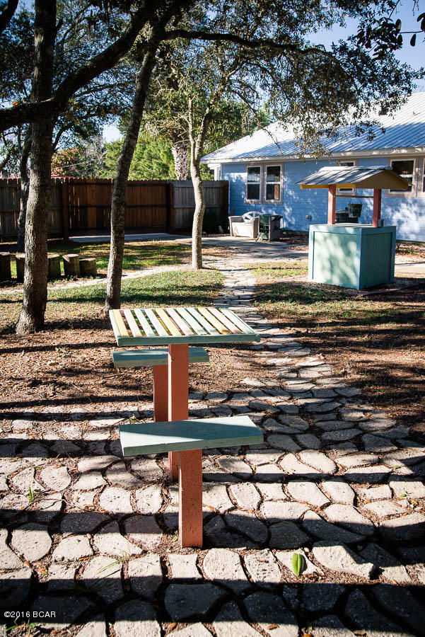 Laguna Beach Estates 7th Add - Residential