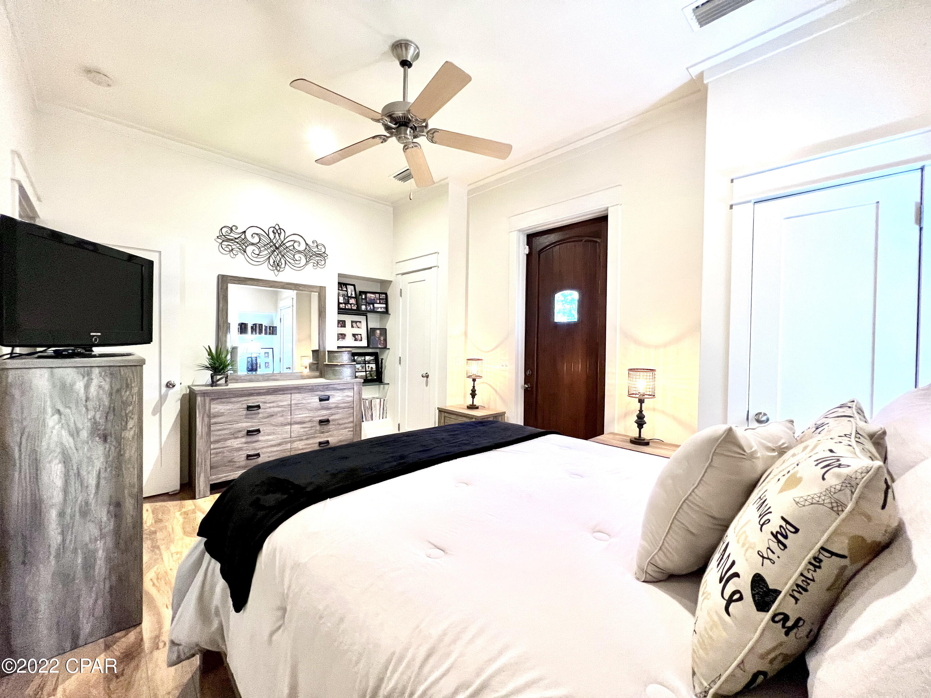 Sanctuary Beach - Residential