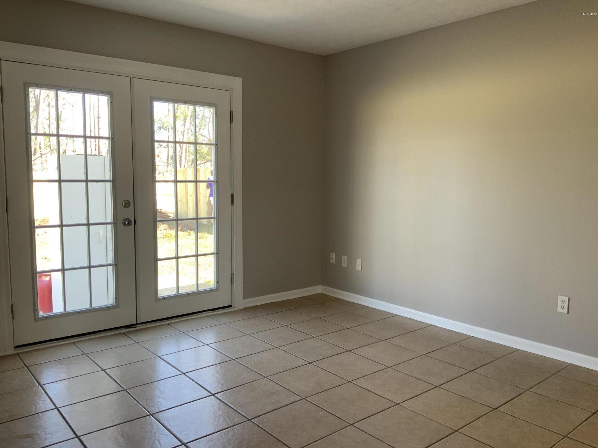 Lynn Pointe South - Residential