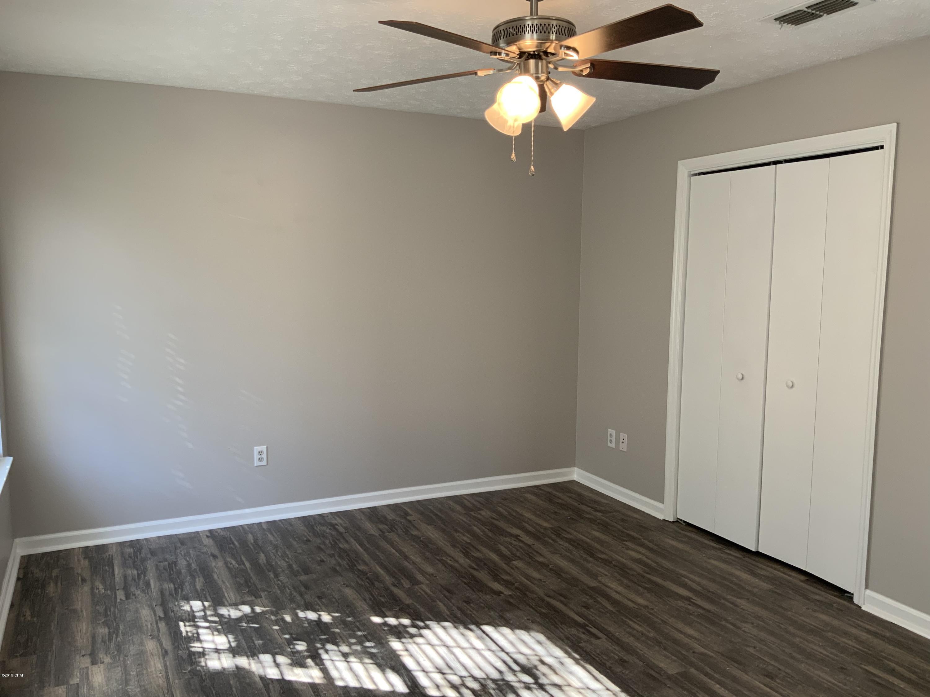 Lynn Pointe South - Residential