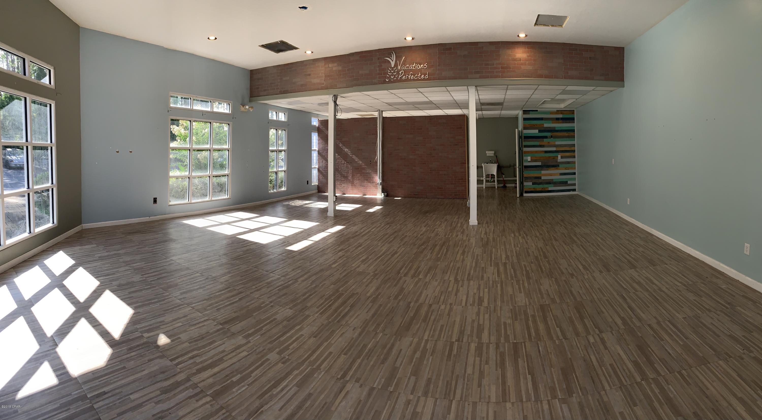 Promenade Shopping Mall - Commercial Lease