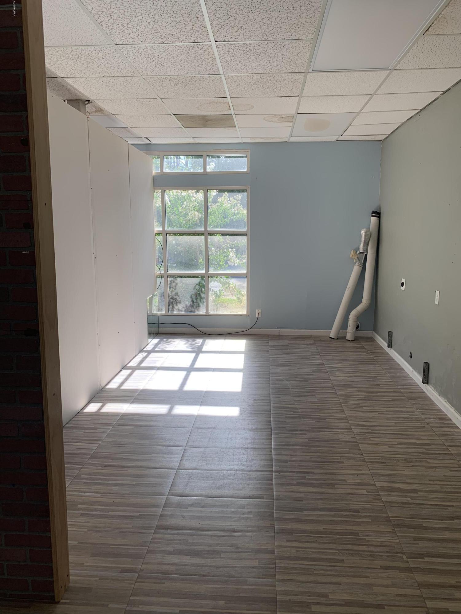 Promenade Shopping Mall - Commercial Lease