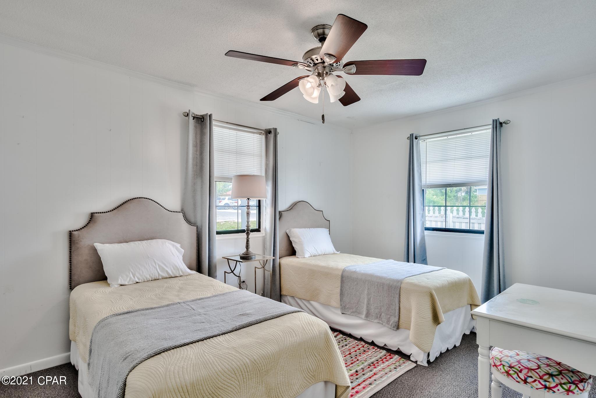 Laguna Beach Estates 2nd Add - Residential